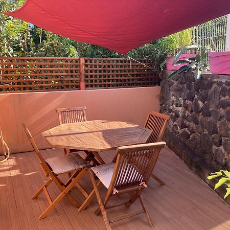 L'Orchidee Villa แซ็ง-ปีแยร์ ภายนอก รูปภาพ